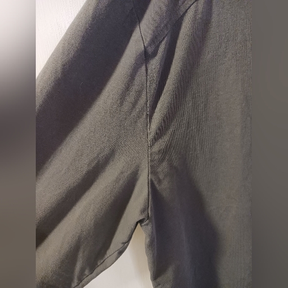 Kenneth Cole Mens XL Longsleeve Gray Minimalist Monochrome EUC - Picture 10 of 11